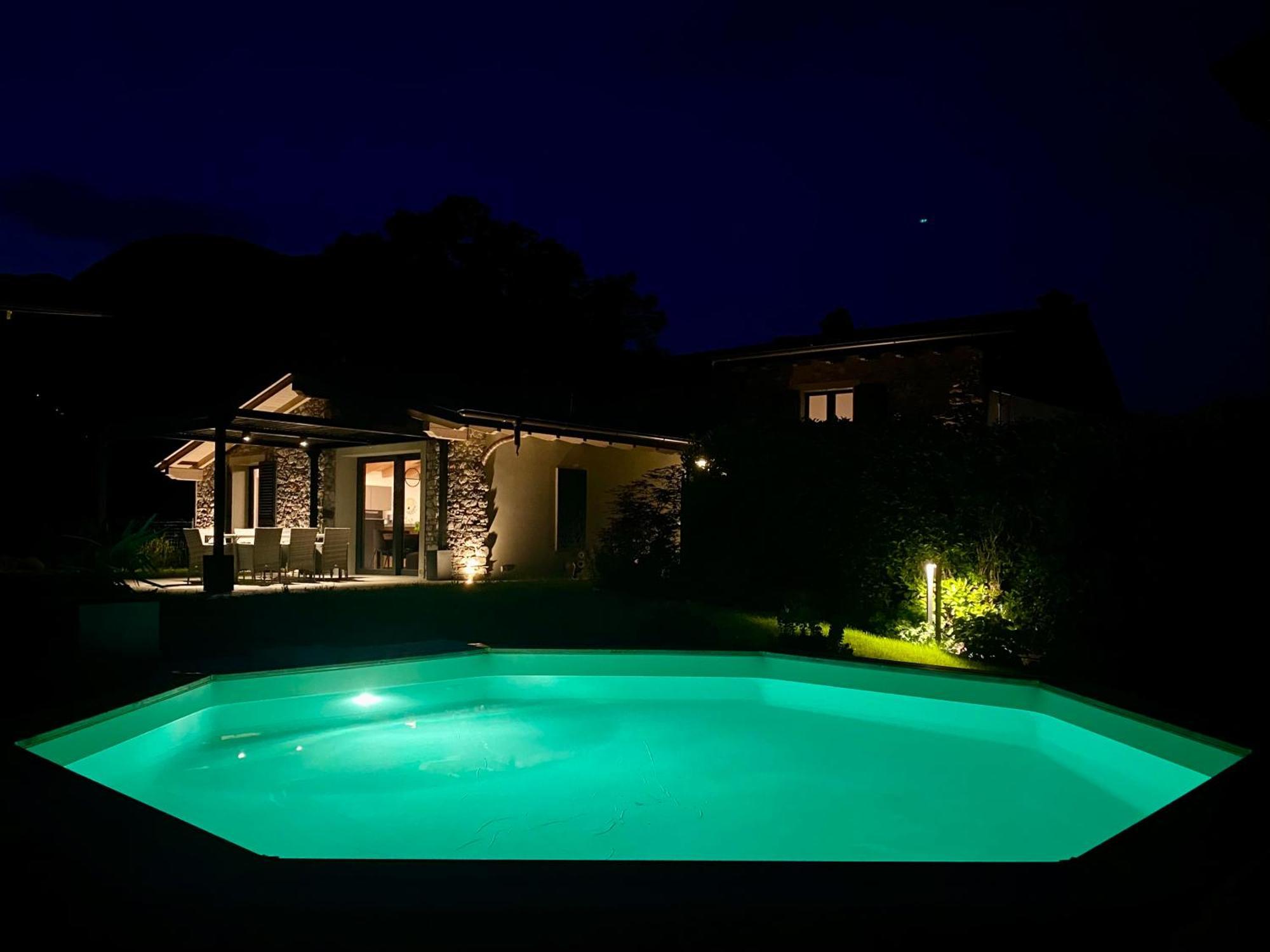 Villa Larius غْرافيدونا المظهر الخارجي الصورة